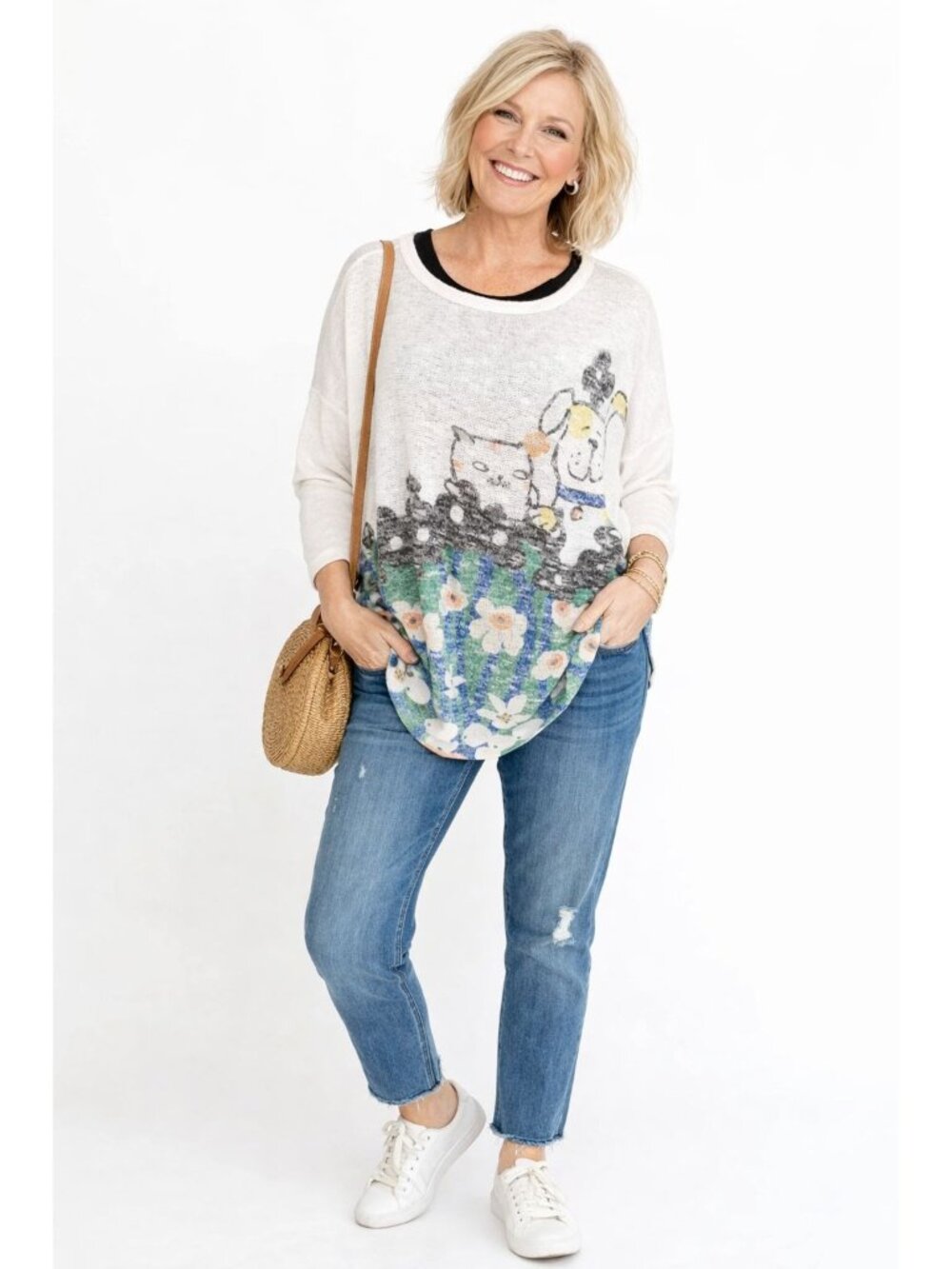 Inoah Womens Cat Dog Print Lightweight Oversized Knit Casual Top Womens M White